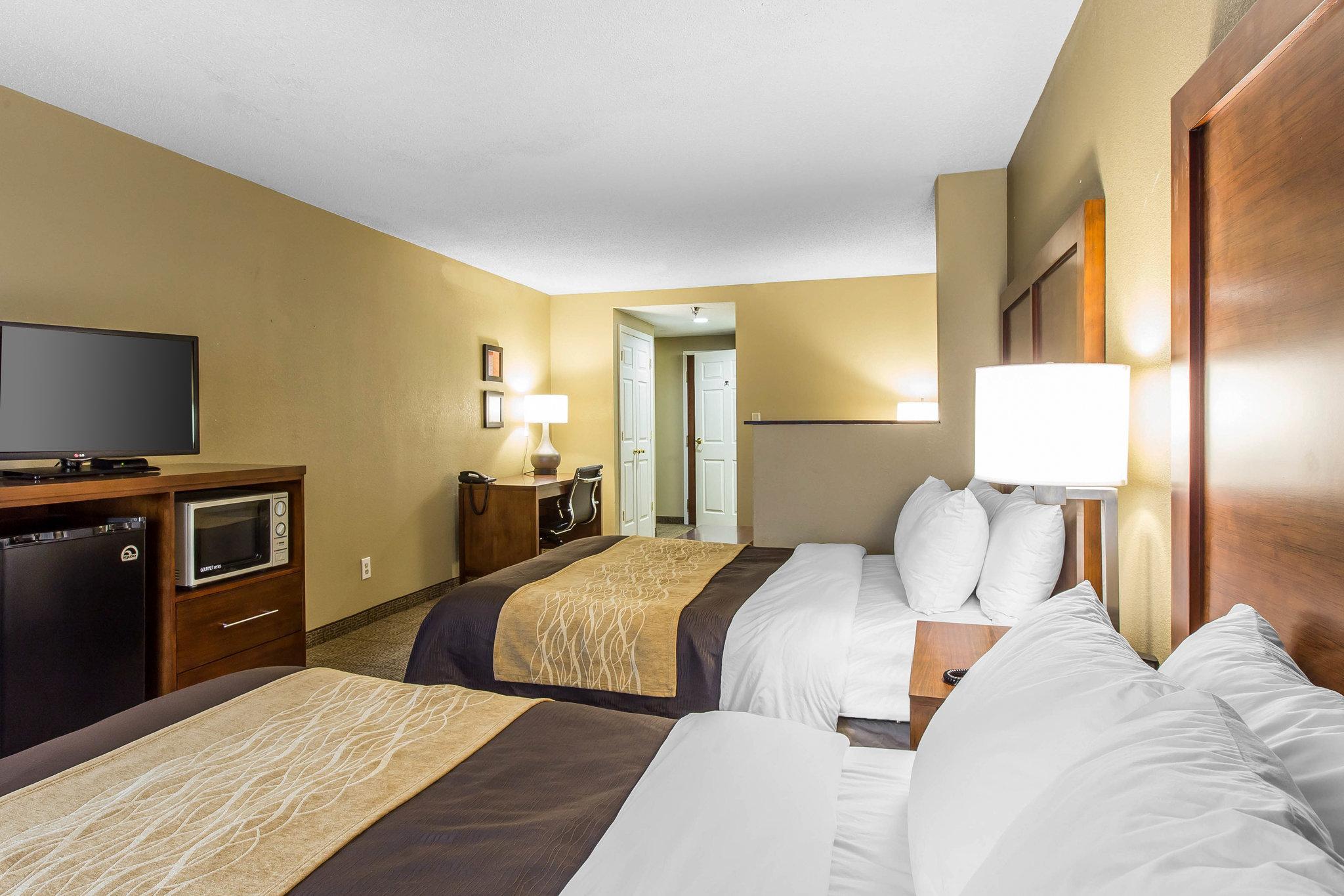 Comfort Inn & Suites Peachtree Corners Norcross Exterior photo